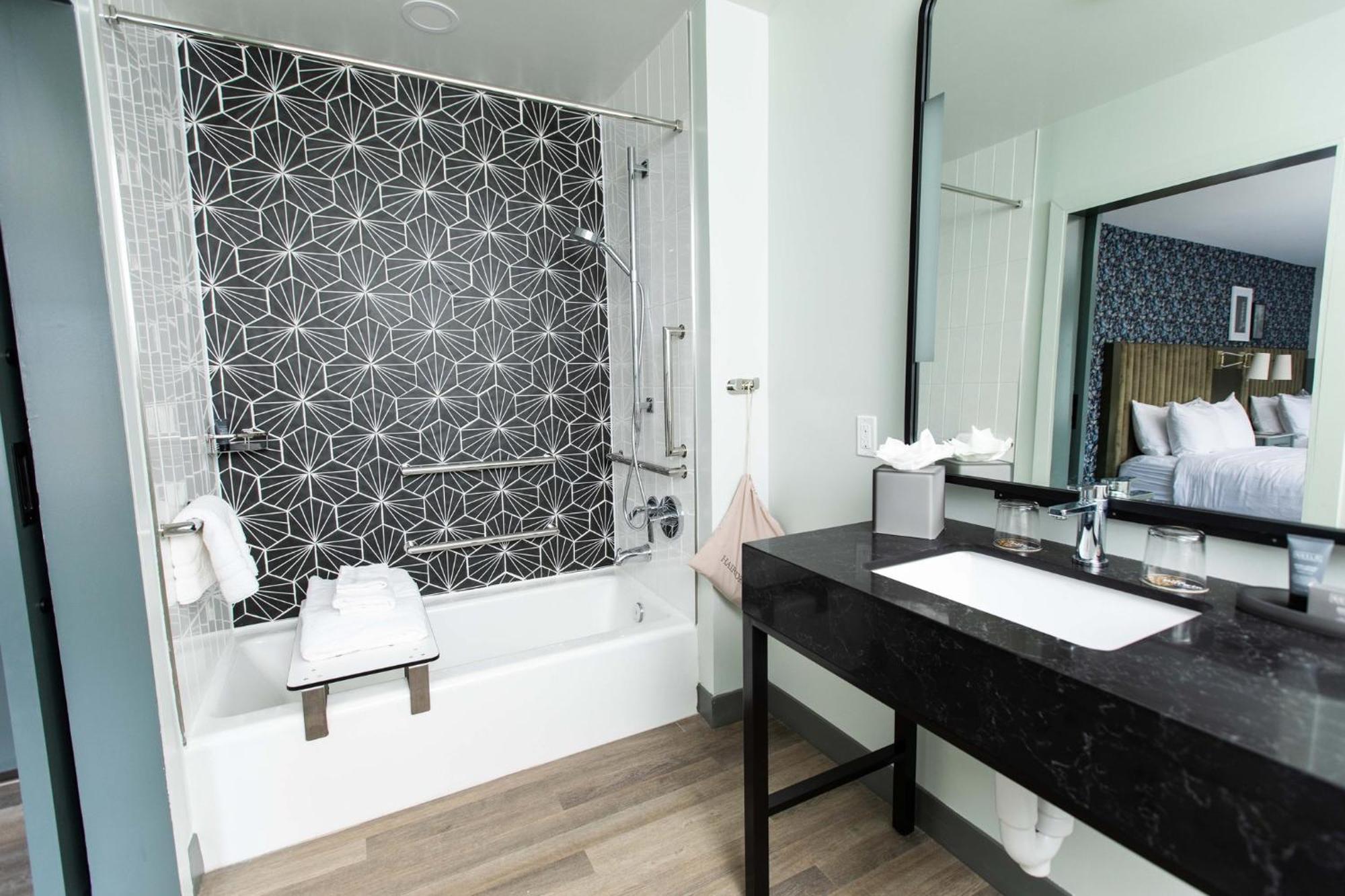 Hotel Voco The Darwin - Midtown By Ihg 4*